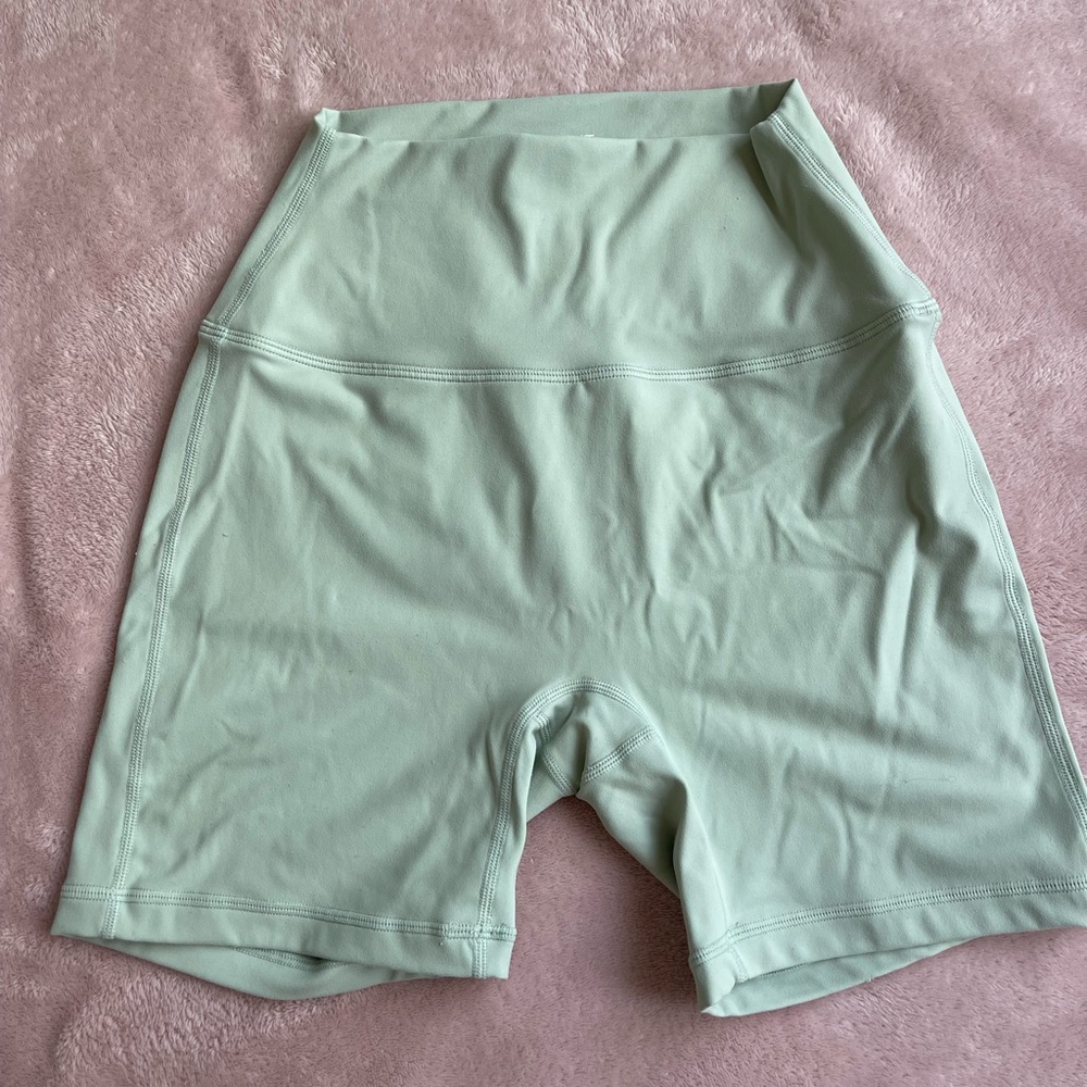 Set Active biker shorts